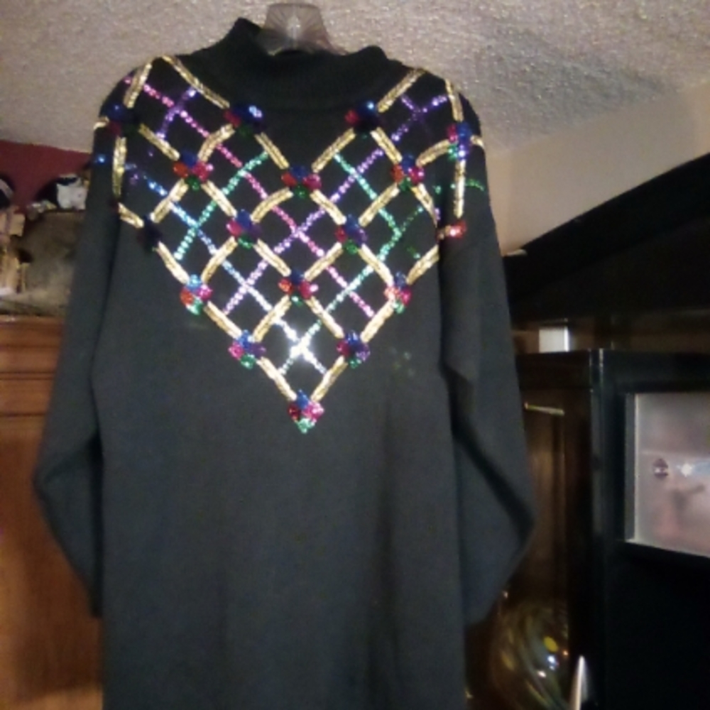 Vintage ladies large mock neck sweater